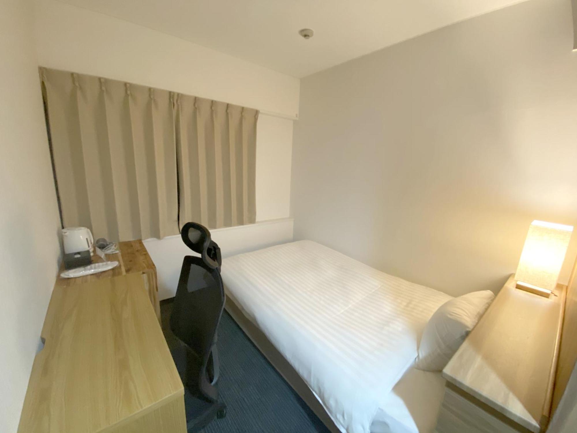 Santiago Hotel Хирошима Стая снимка